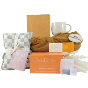 Warm Hug For Him Gift Hamper 26