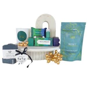 Sending Christmas Hugs Gift Hamper